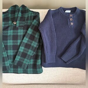 Boys Sz 5 Green & Blue Plaid Fleece pullover and Navy Sweater. Good Condition 👍